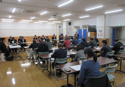 報告会の様子